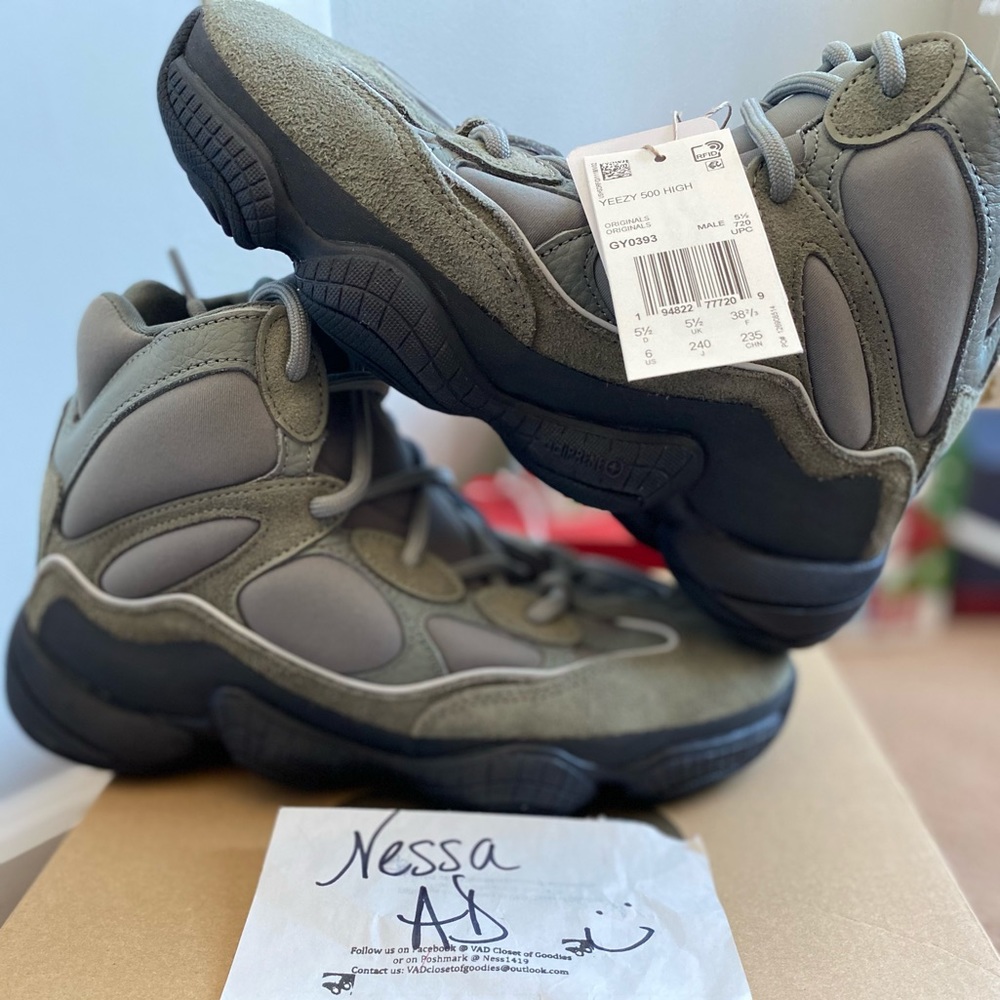Yeezy 500 High Mist